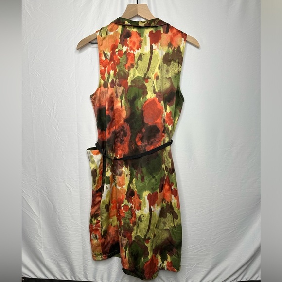 Floral Sleeveless Dress with Belt - Picture 3 of 4